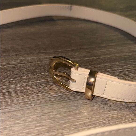 Nordstrom Cream and Gold Belt Elegant Accessory - Picture 2 of 2